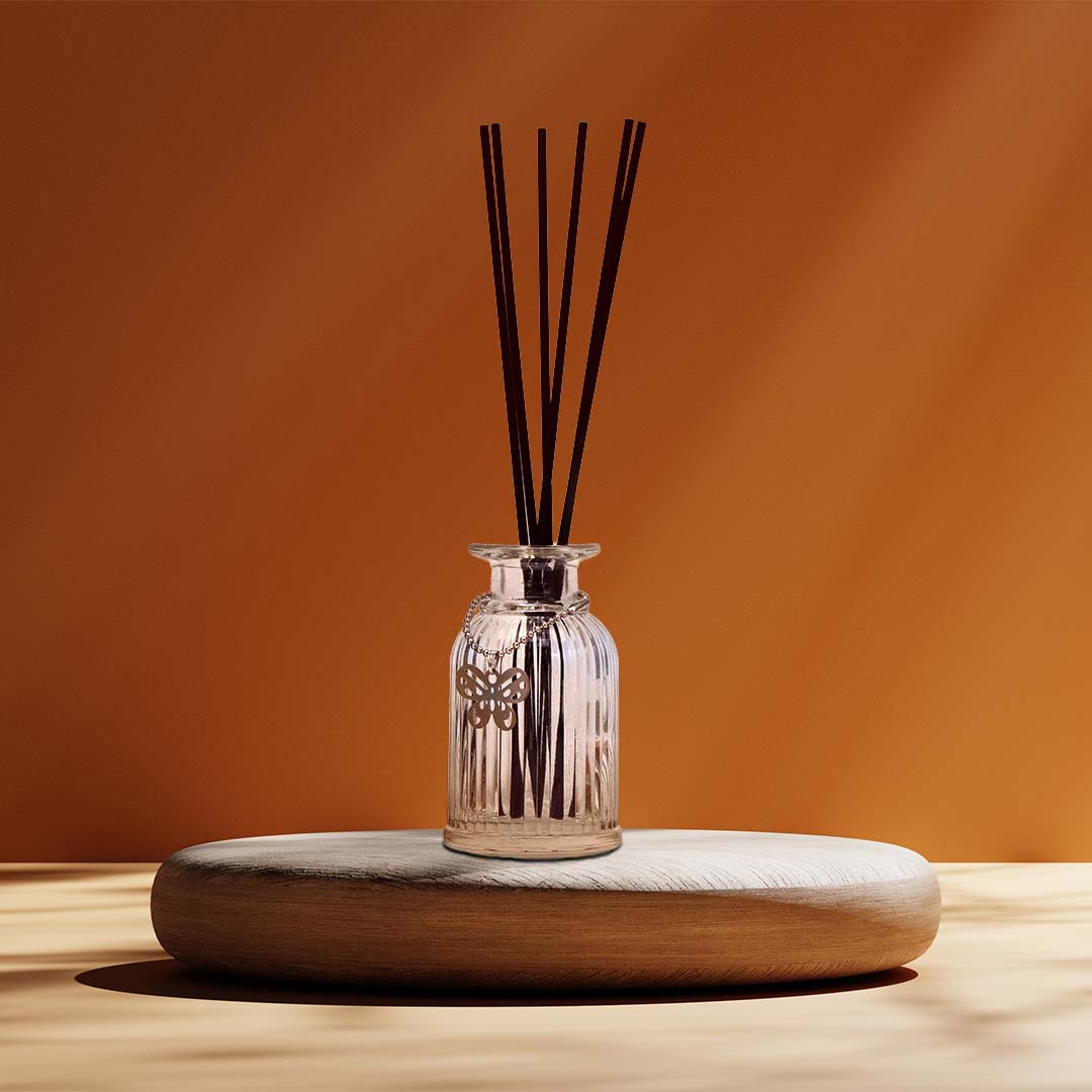 IRIS Black Oudh Reed Diffuser